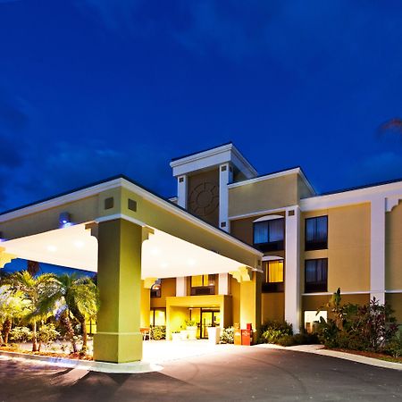 Holiday Inn Express Vero Beach-West I-95 By Ihg Eksteriør billede