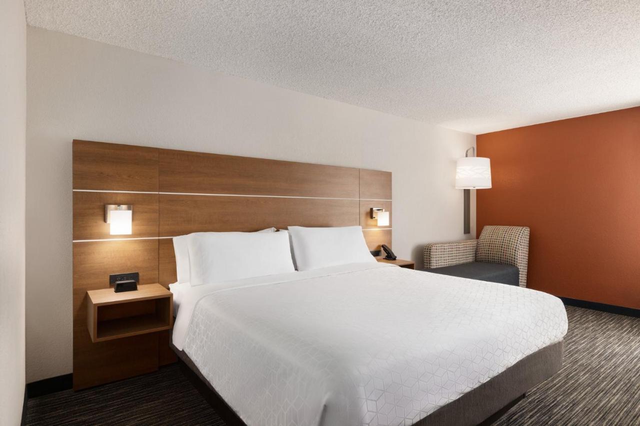 Holiday Inn Express Vero Beach-West I-95 By Ihg Eksteriør billede