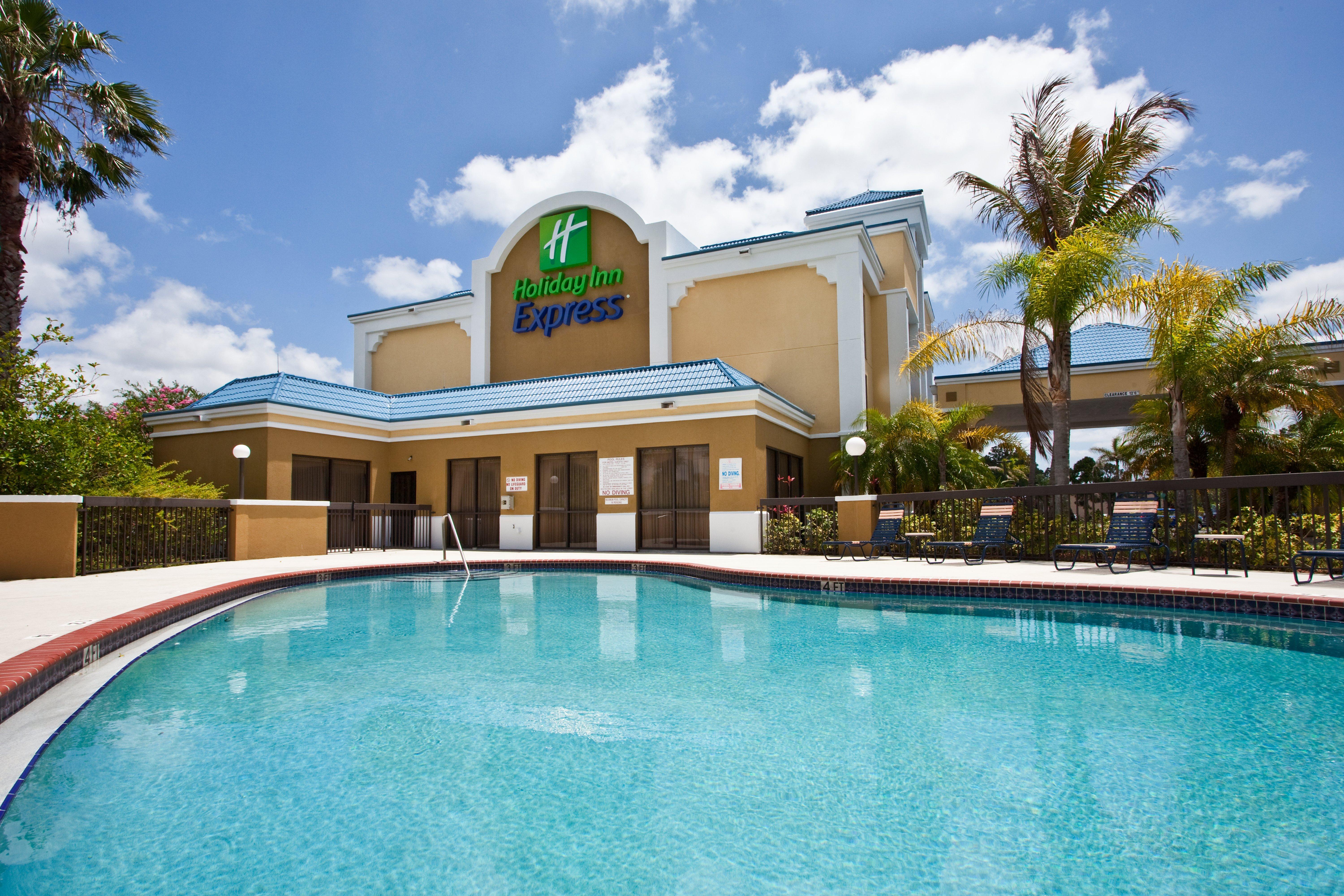Holiday Inn Express Vero Beach-West I-95 By Ihg Eksteriør billede