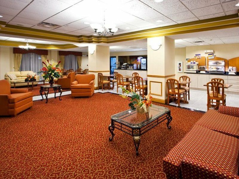 Holiday Inn Express Vero Beach-West I-95 By Ihg Eksteriør billede